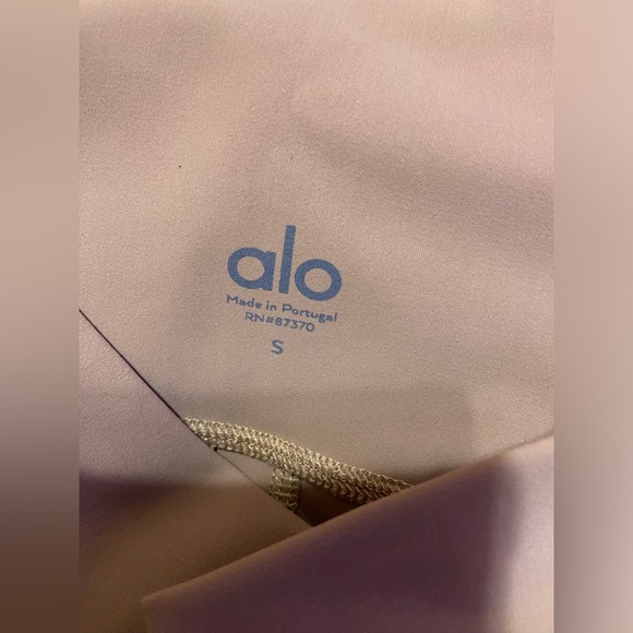 Alo yoga legging - Picture 3 of 9